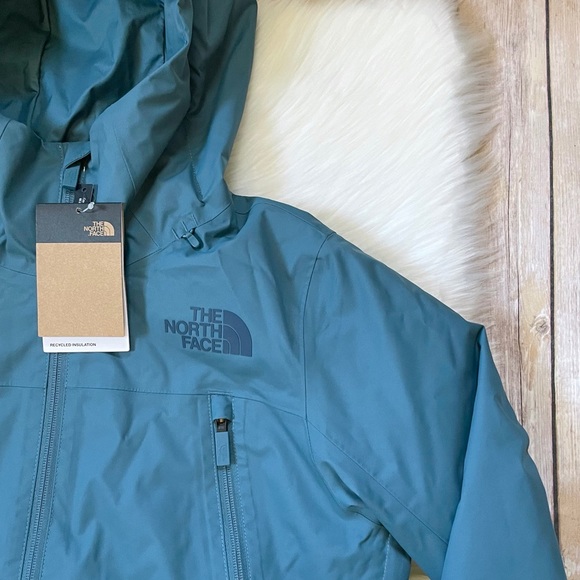 The North Face Women’s Clementine TriClimate Jacket - Picture 3 of 13